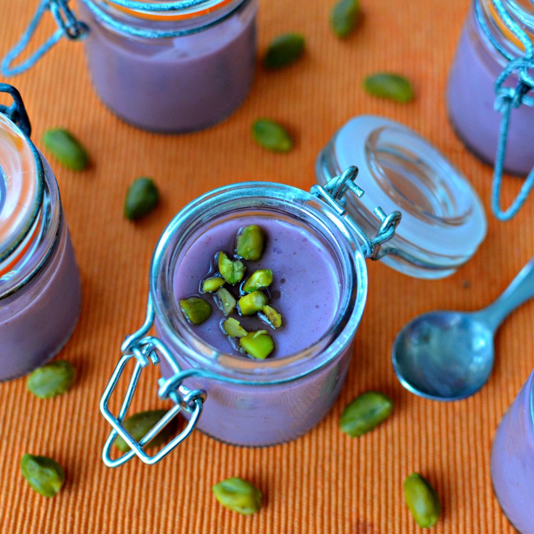 Mouhalabieh au pamplemousse, pistaches